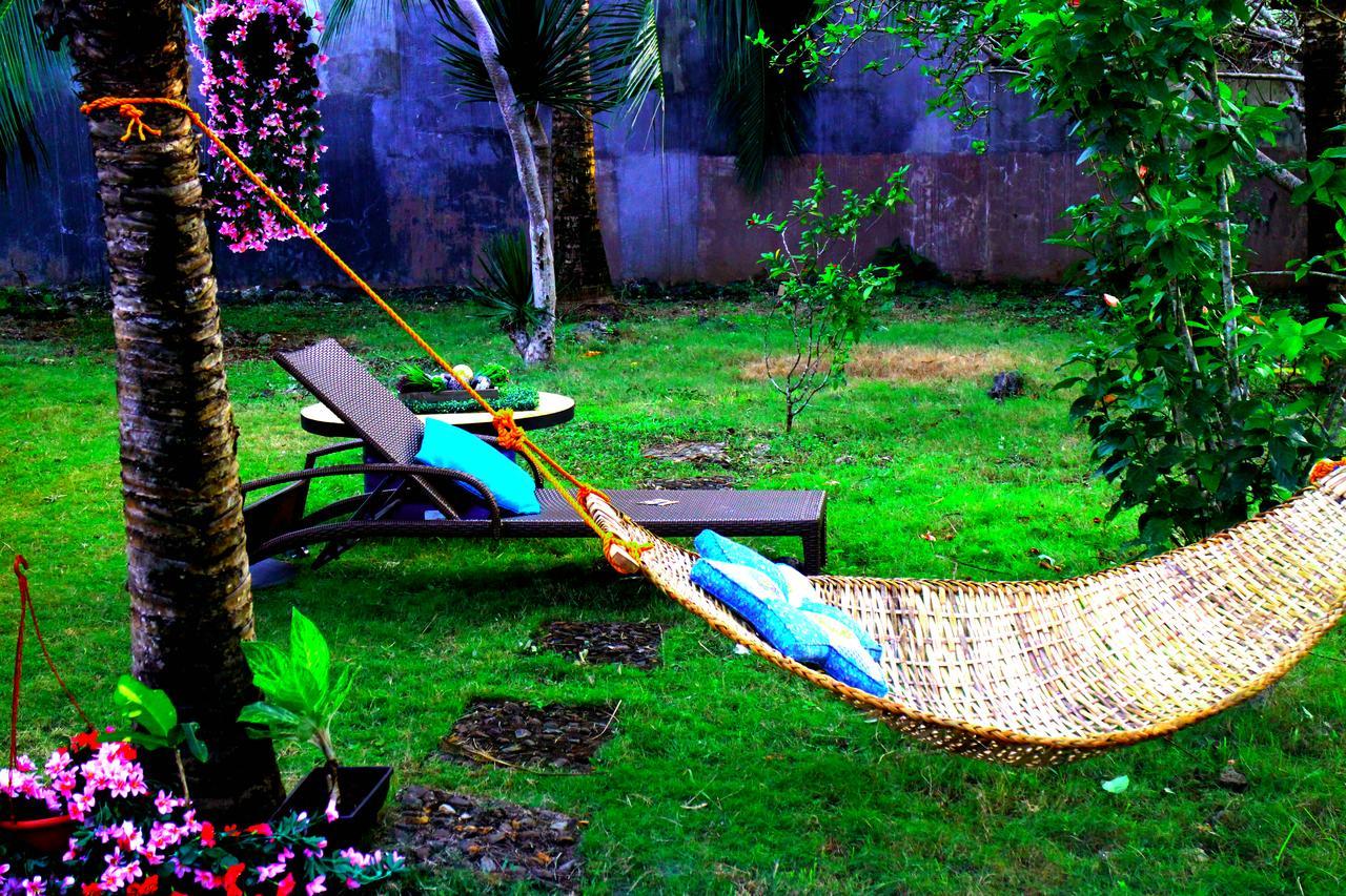 Sea Breeze Hostel - Alona Beach Panglao Exterior photo